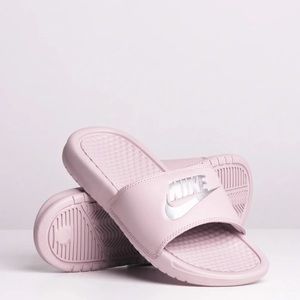 Nike slides